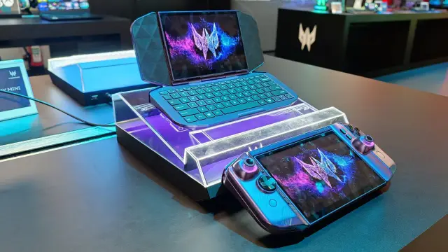 Concepto Acer Project DualPlay Mini en modo handheld y laptop